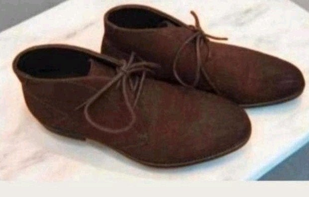 Chaussures EMILIO SALVATINI Taille 41 - En bon état, Vêtements | Hommes, Chaussures, Enlèvement ou Envoi, Emilio Salvatini, Chaussures à lacets