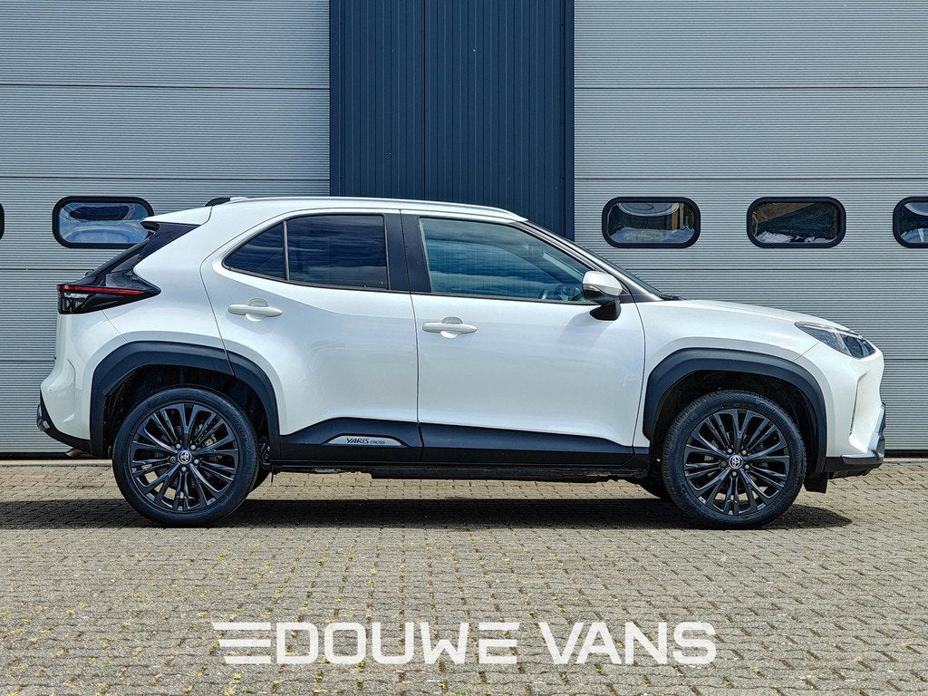 Toyota Yaris Cross Hybrid FWD Adventure Panorama Carplay, Achat, Entreprise, 116 ch, Noir