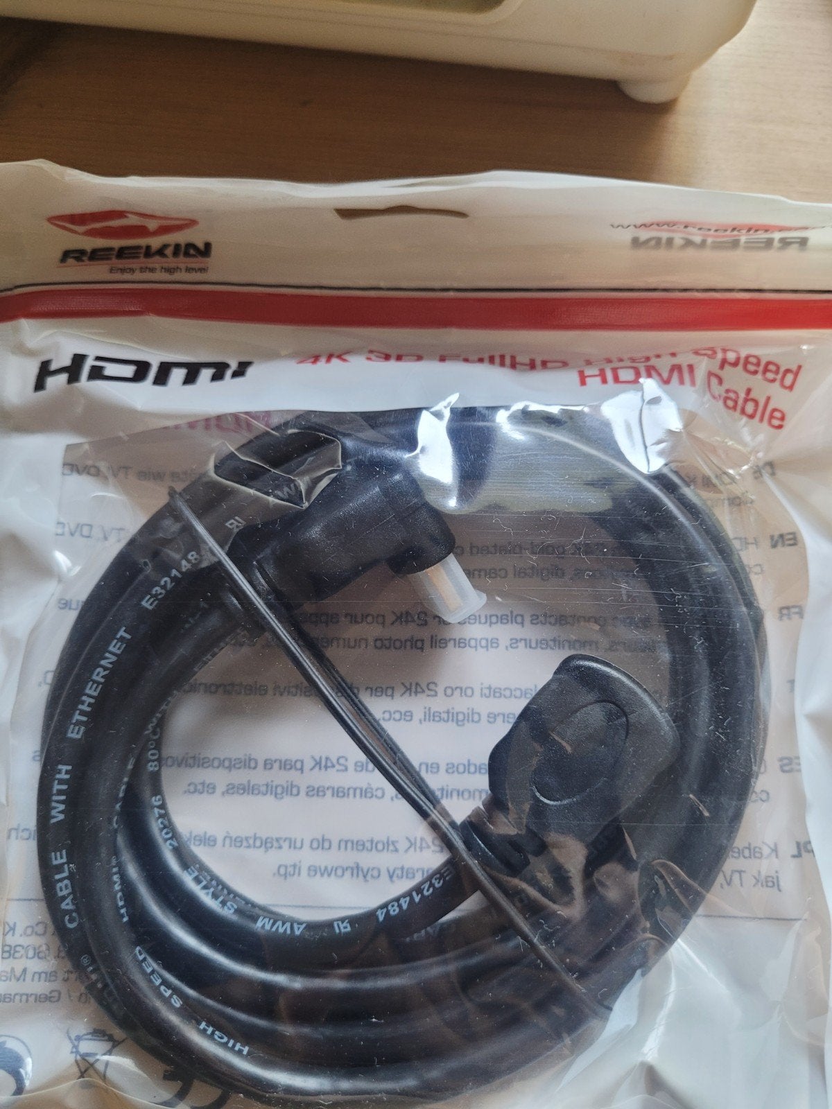 Cable HDMI Avec contact plaquer or 24k, Ophalen