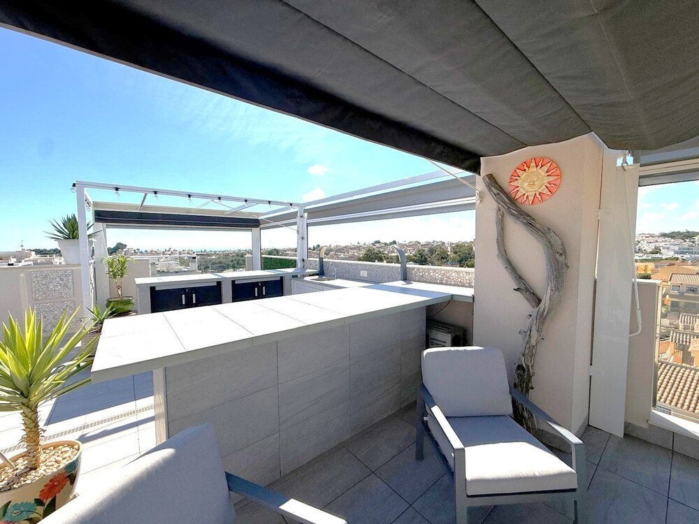 Luxe penthouse  Valentino Golf II in Villamartin, Spanje, Woonhuis, 2 kamers, Villamartin