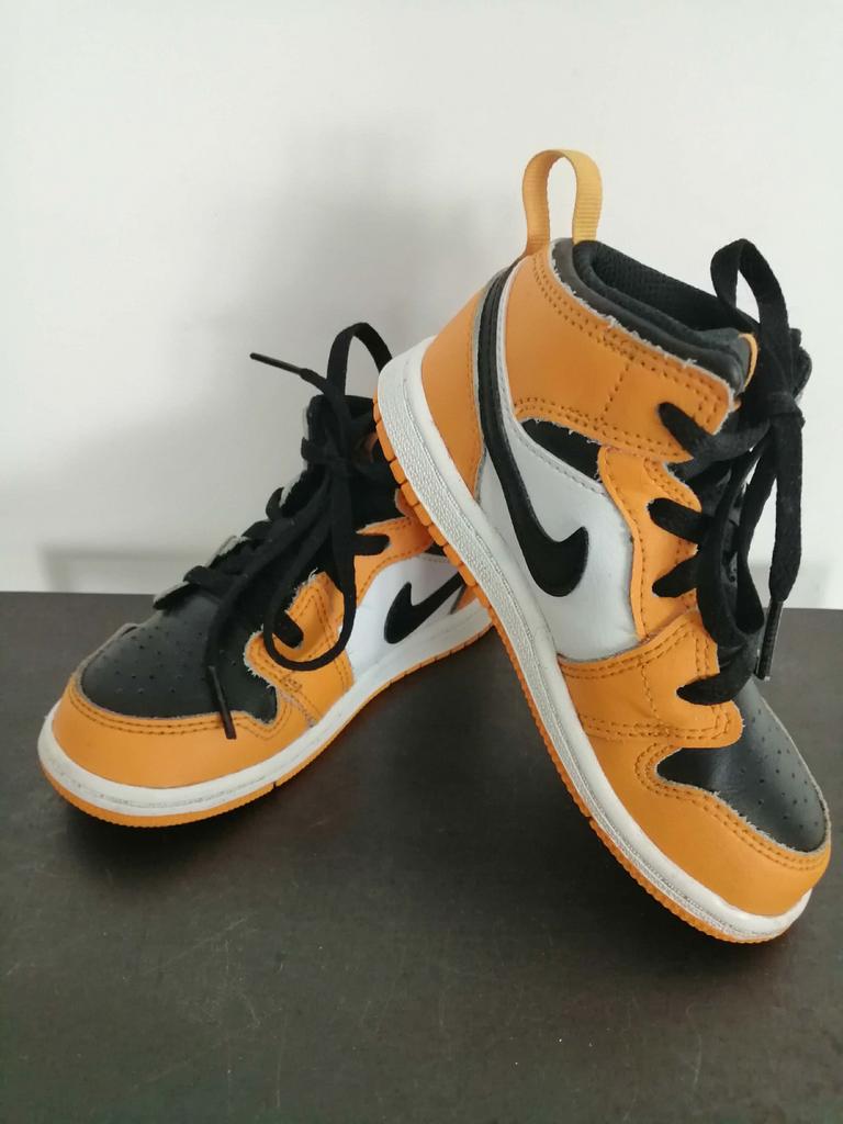 Nike Air Jordan maat 26 - als nieuw, Kinderen en Baby's, Kinderkleding | Schoenen en Sokken, Zo goed als nieuw, Ophalen of Verzenden