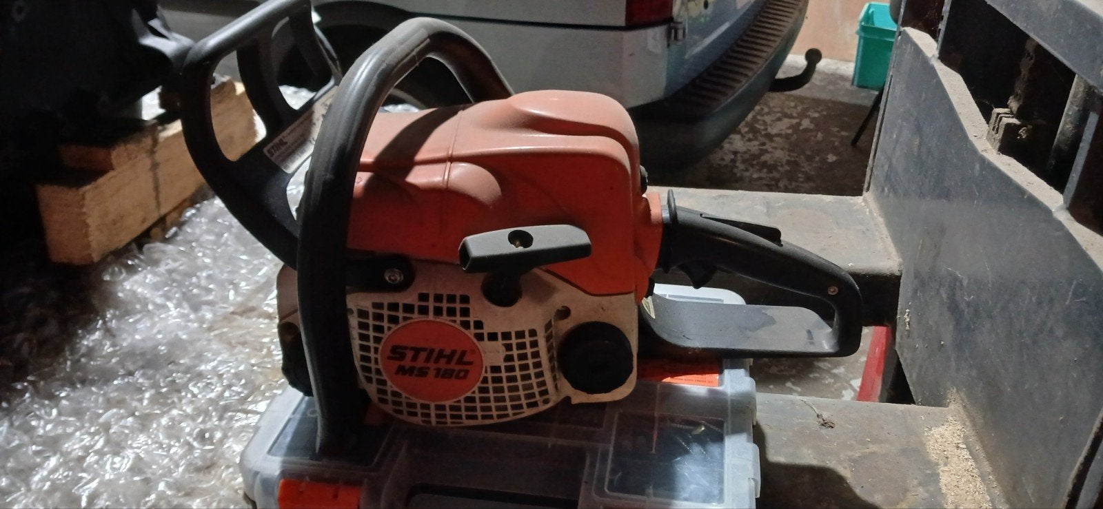 tronconneuse stihl ms180, Enlèvement, Utilisé, Autres types, STIHL