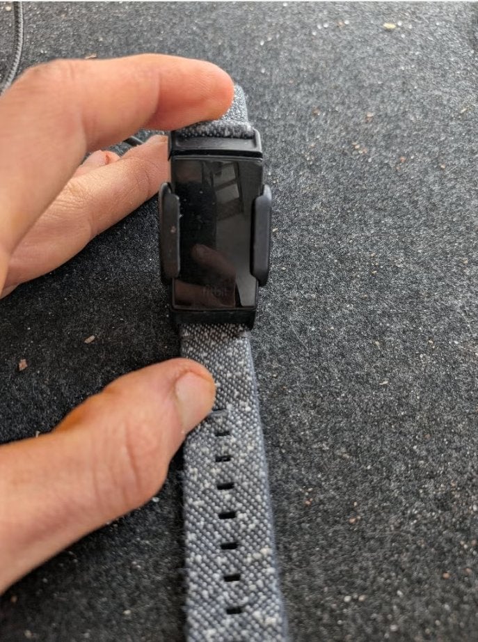 Fitbit charge 4, Enlèvement, Comme neuf, Autres marques