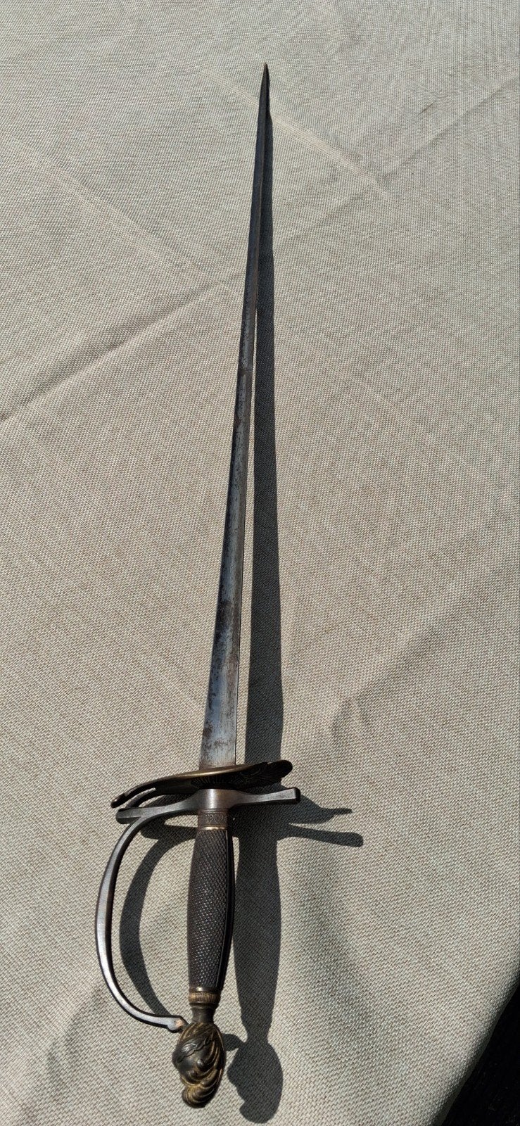 L'officier de la Révolution française vers 1790., Collections, Enlèvement ou Envoi, Armée de terre, Épée ou sabre