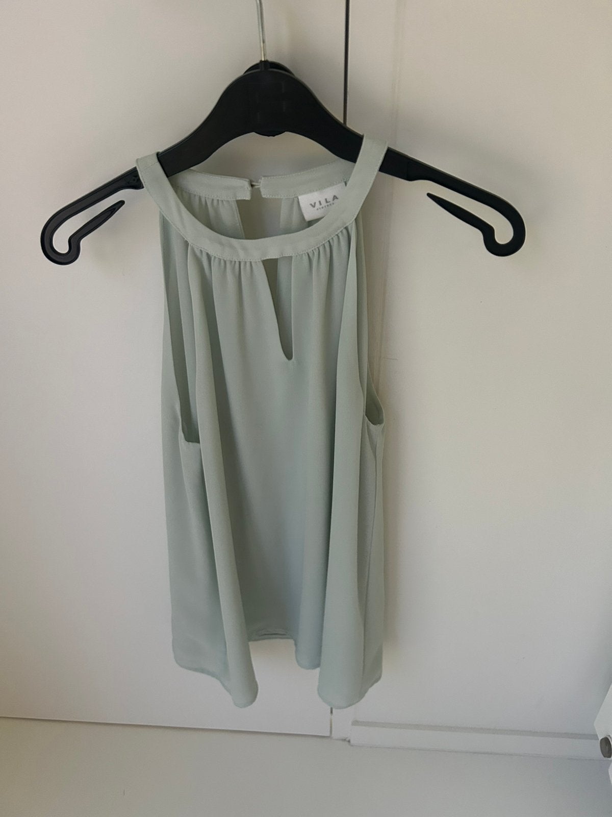 Leuk lichtgroen topje - Only - medium, Kleding | Dames, Topjes, Zo goed als nieuw, Zonder mouw, Groen, Ophalen