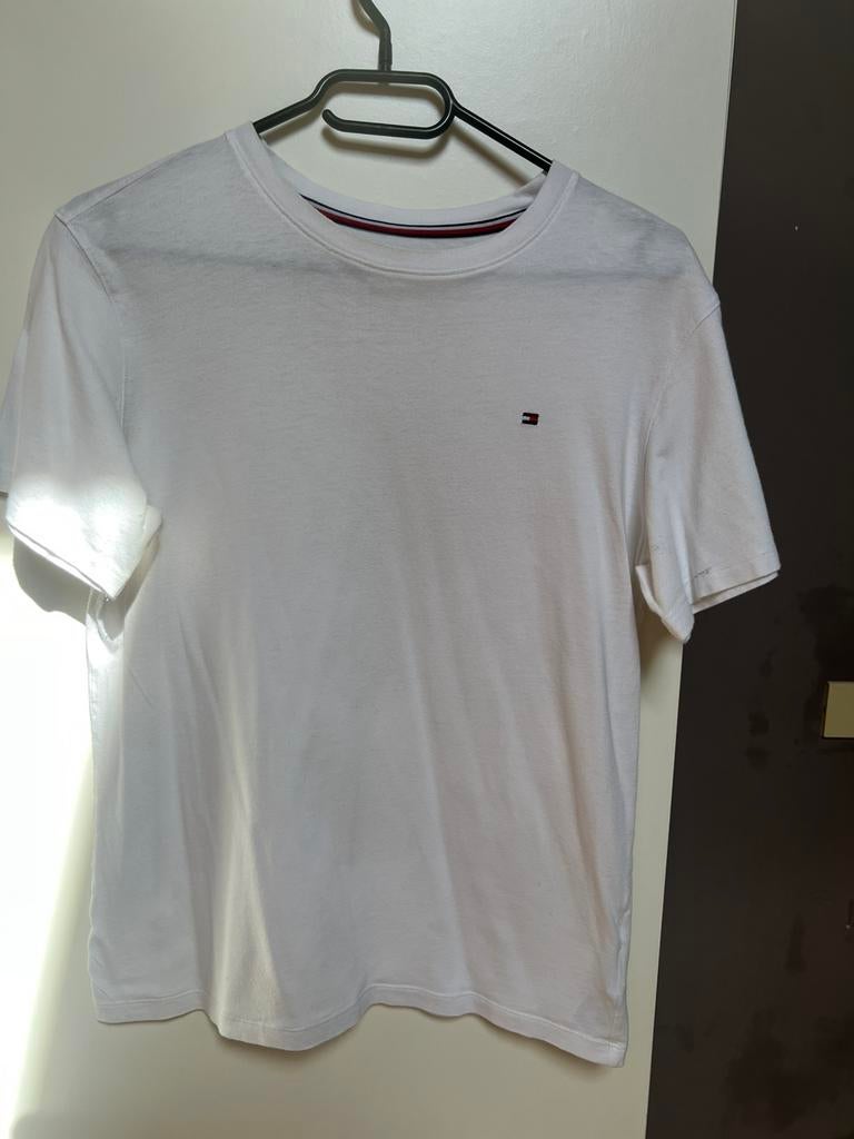 Witte tschirt van Tommy Hilgiger, Kinderen en Baby's, Ophalen of Verzenden, Gebruikt, Jongen of Meisje, Shirt of Longsleeve