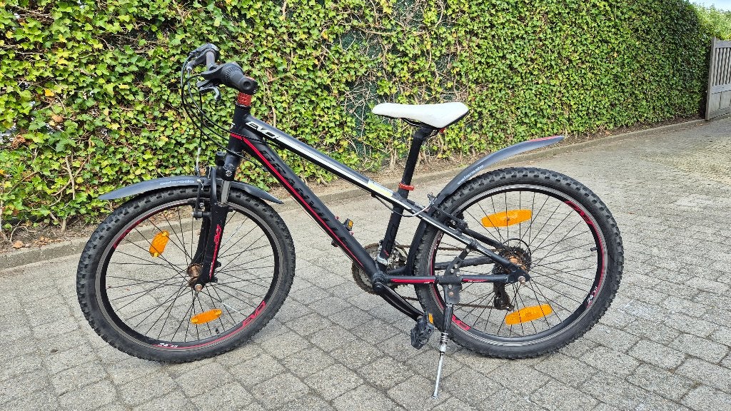 Mountain Bike Jongensfiets 24" Granville, Fietsen en Brommers, Ophalen, Granville, Velgrem, Versnellingen