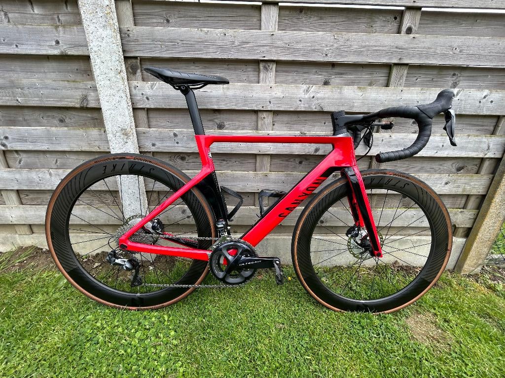 Canyon Aeroad CF SLX DB 8.0 maat S Ultegra DI2 met 4IIII pm, Autres marques, Enlèvement, Utilisé, Carbone