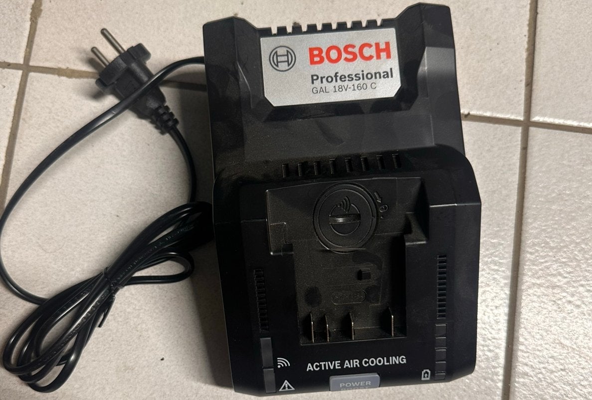 Bosch Blauw GAL 18V-160 Acculader - 1600A02T5G, Audio, Tv en Foto, Opladers, Ophalen, Nieuw