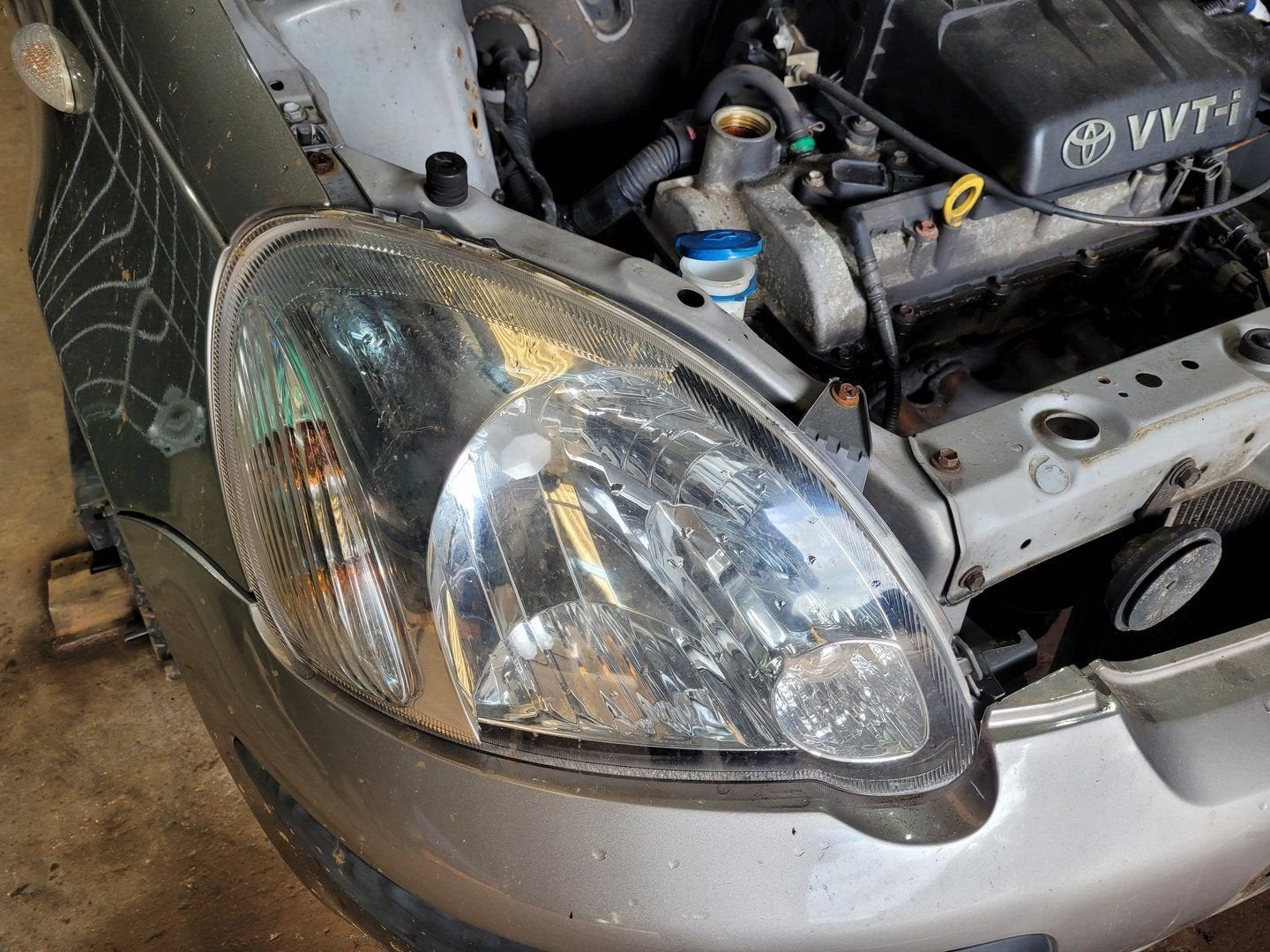 toyota yaris koplamp links rechts achterlichten, Gebruikt, -, -, Ophalen of Verzenden