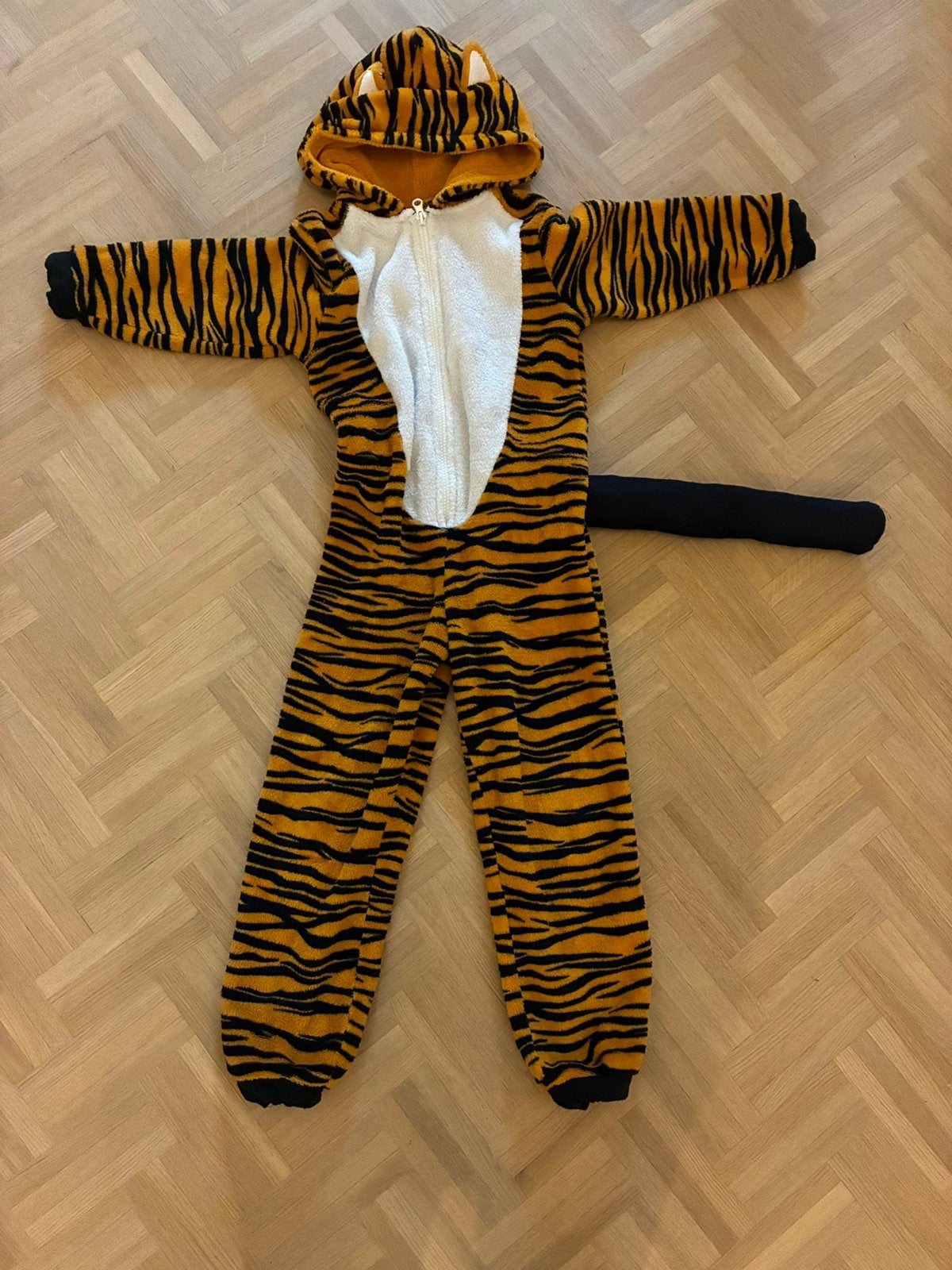 Onesie tijger, Ophalen, Gebruikt