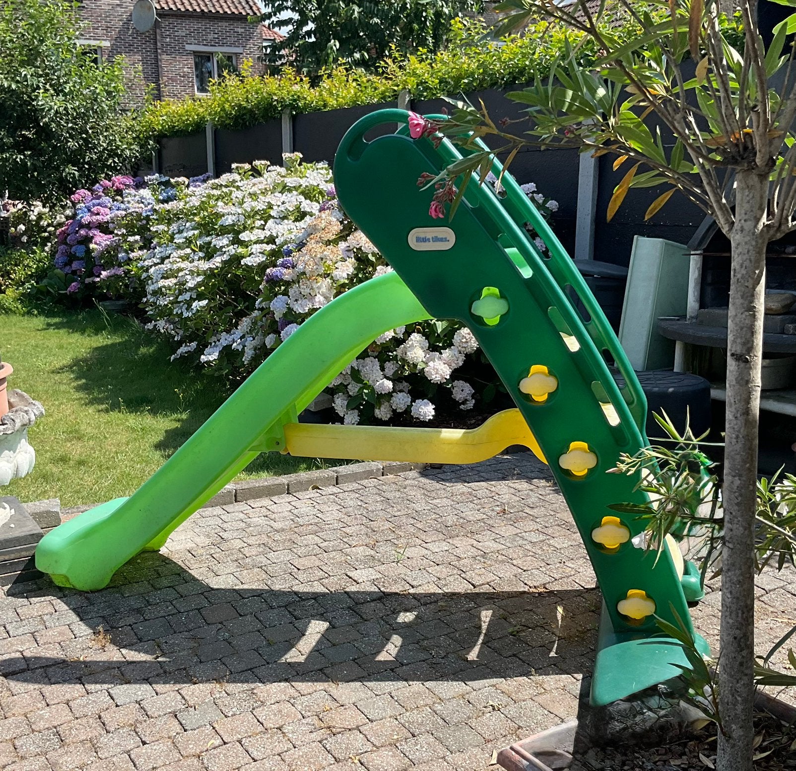 Glijbaan Little Tikes GERESERVEERD, Kinderen en Baby's, Speelgoed | Buiten | Speeltoestellen, Glijbaan, Ophalen