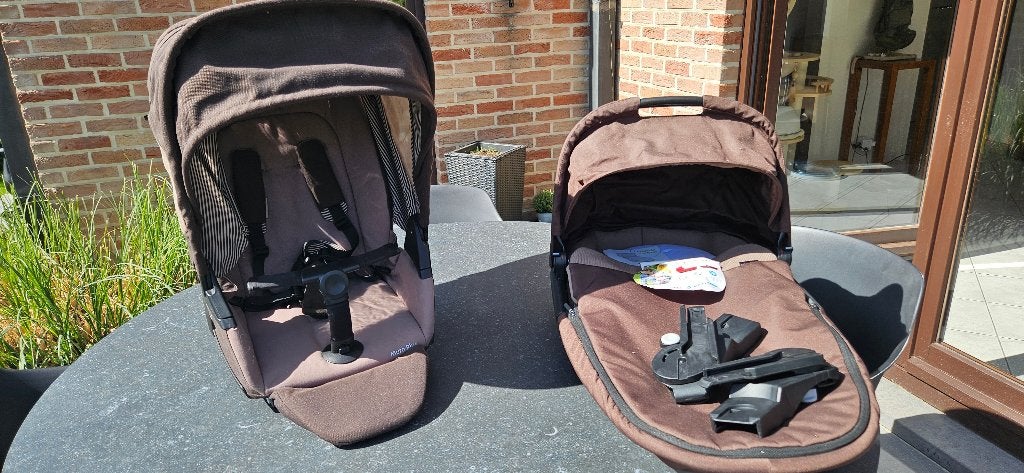 POUSSETTE ET NACELLE MAXI COSI MURA PLUS 3 ET ACCESSOIRES, Gebruikt, Ophalen, Kinderwagen, Met reiswieg