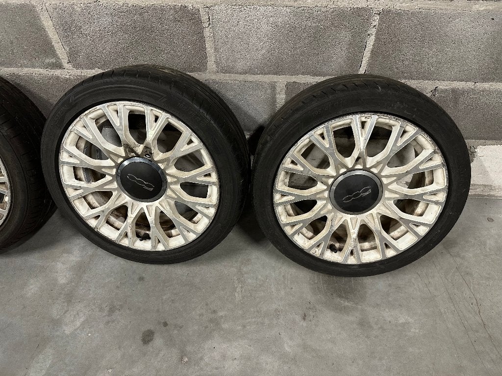 VELGEN .. 195 - 45 -16 - 84v .. FIAT 500 .. VREDESTEIN.., Gebruikt, Velg(en), 16 inch, Ophalen of Verzenden
