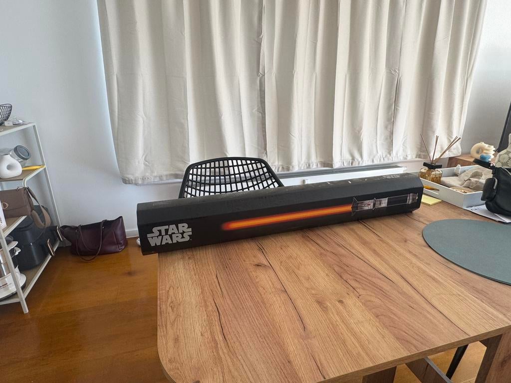Star wars lightsaber baylan skoll, TV, Hi-fi & Vidéo, Barres de son, Enlèvement, Comme neuf
