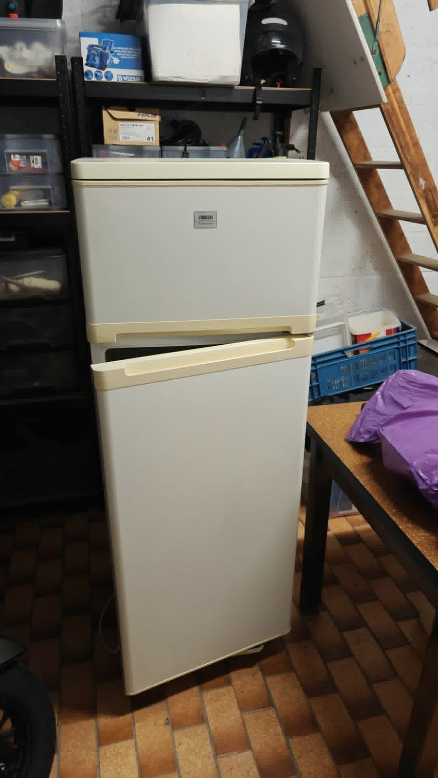 Frigo plus Klein vriesvak merk zanussi, Enlèvement, Utilisé, Autoportant, Congélateur