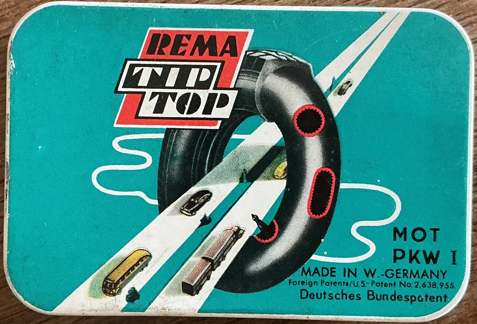 Boîte de réparation de vieux pneus de voiture REMA/TIP TOP, Enlèvement ou Envoi, Comme neuf, Emballage