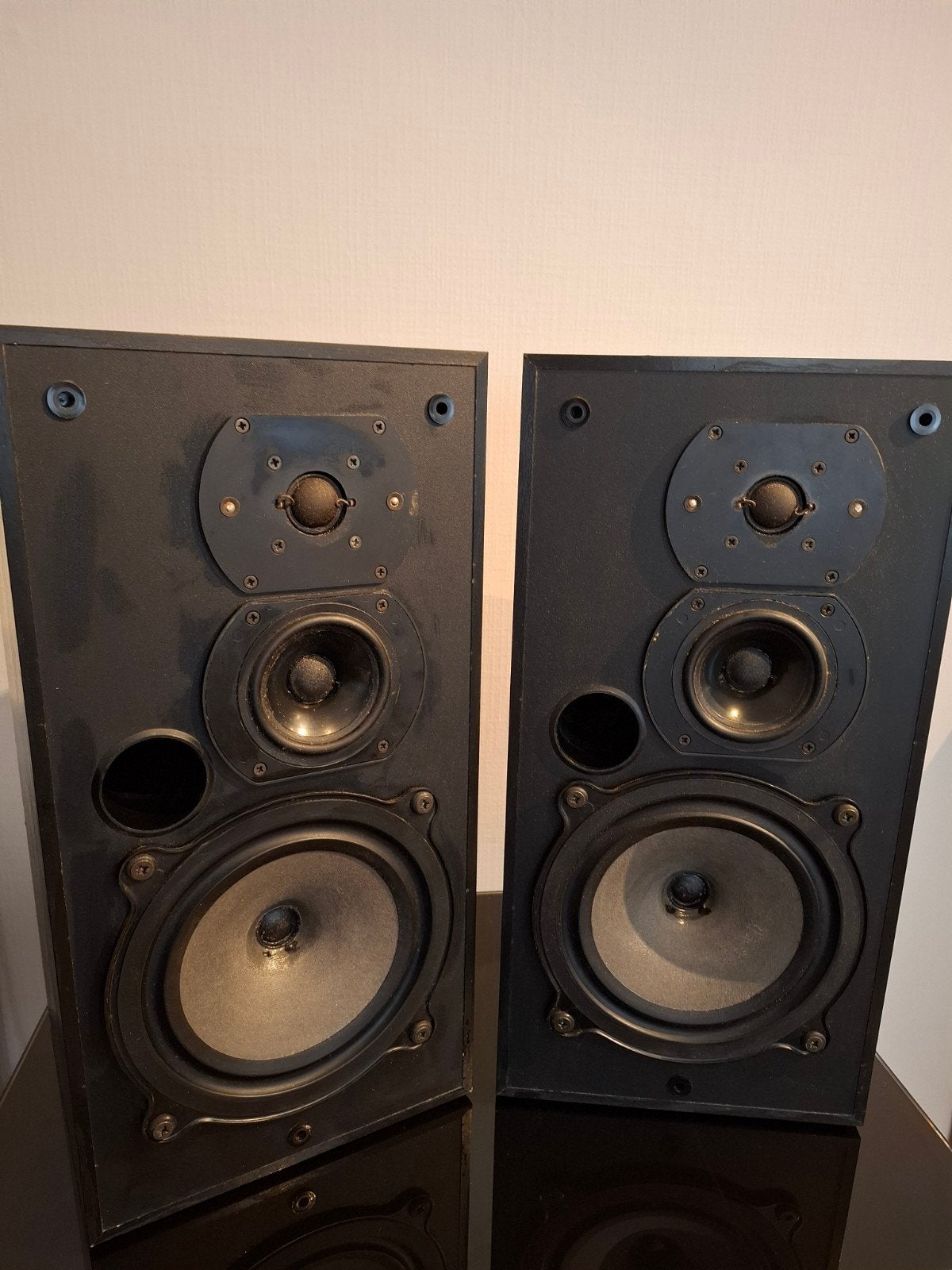 B&W  DM23, Enlèvement, Utilisé, Bowers & Wilkins (B&W)