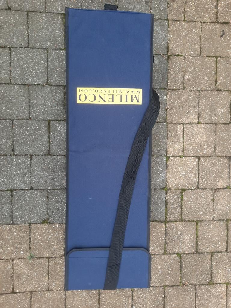 Stel keggen voor caravan of mobilhome, Ophalen