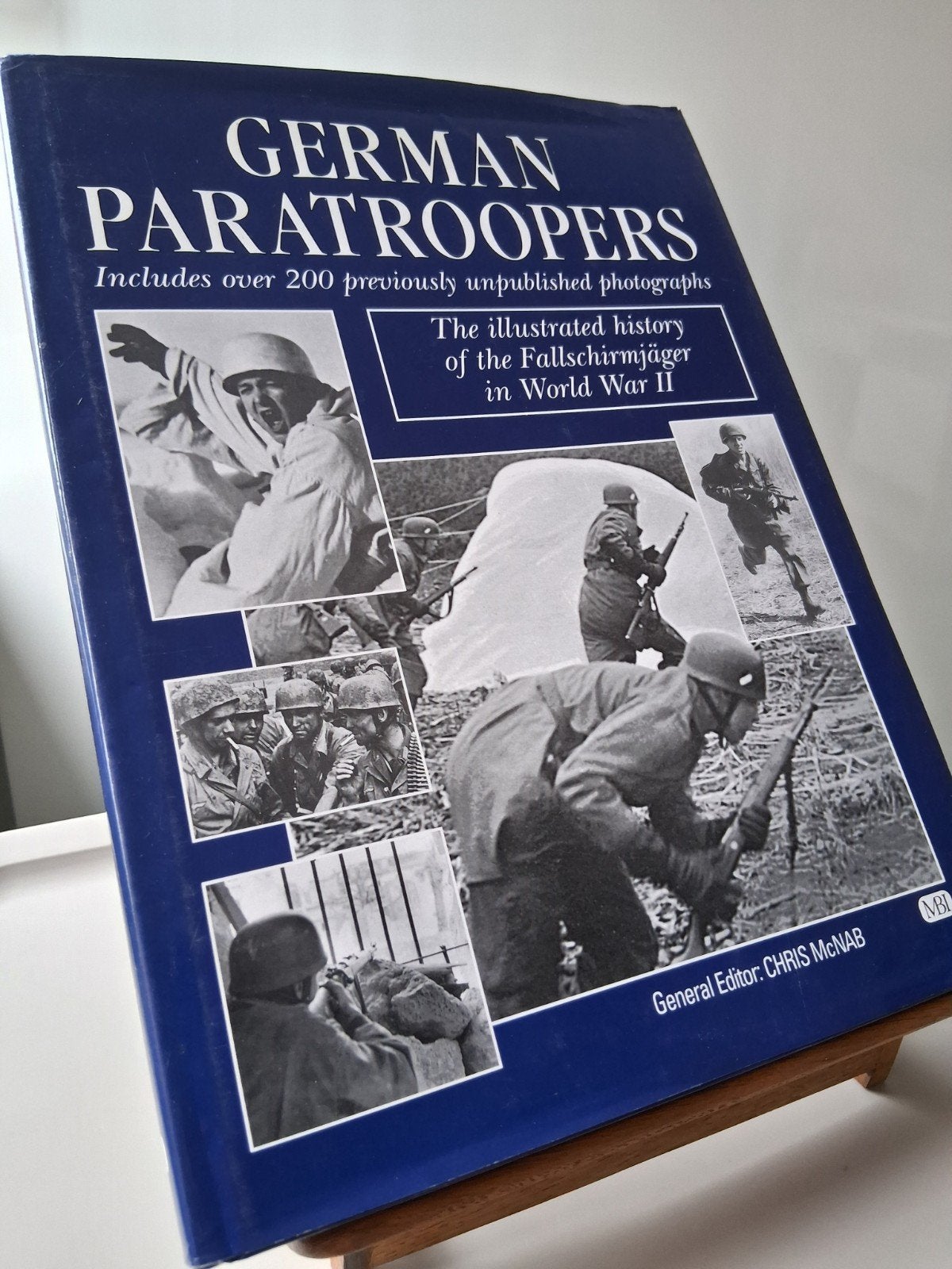 Livre German Paratroopers, Enlèvement ou Envoi