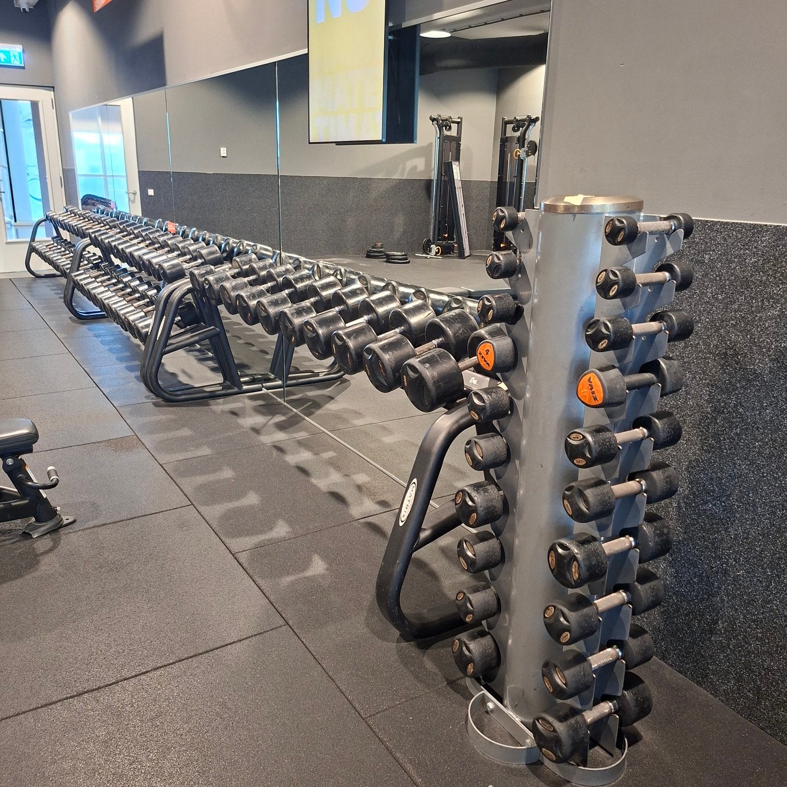 Lifemaxx Dumbells Set 1 kilo tot 40 kilo, Sport en Fitness, Ophalen