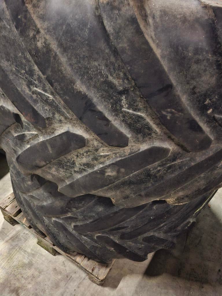 Tractor banden, Zakelijke goederen, Landbouw | Onderdelen | Banden, Velgen en Assen, Ophalen