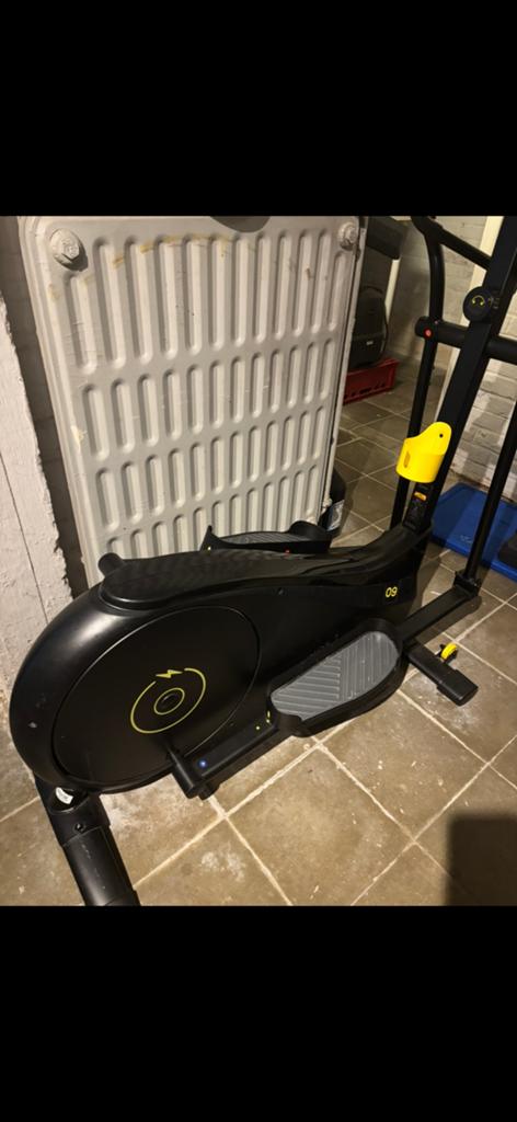 Vélo elliptique domyos, Enlèvement, Utilisé, Vélo elliptique