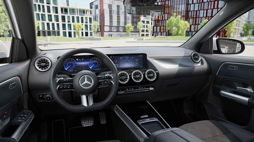 Mercedes-Benz EQA-Klasse 350 4MATIC AMG Line Dodehoekassiste, Auto's, Mercedes-Benz, Automaat, 215 kW, Stof, Regensensor