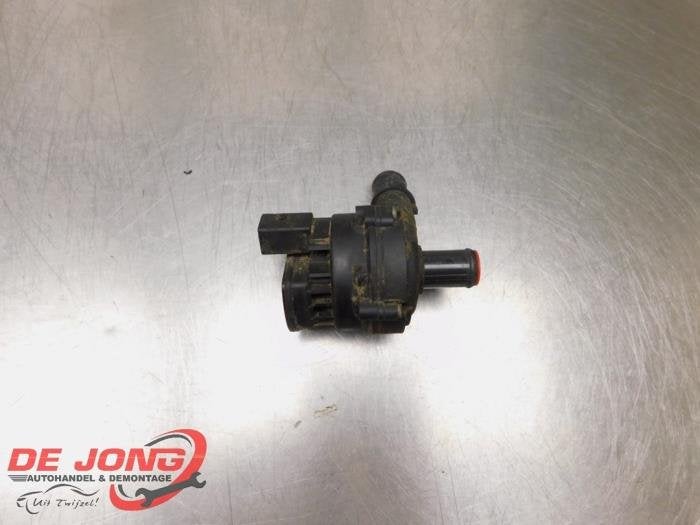 Extra waterpomp van een Nissan Navara, Gebruikt, -, -, Ophalen of Verzenden