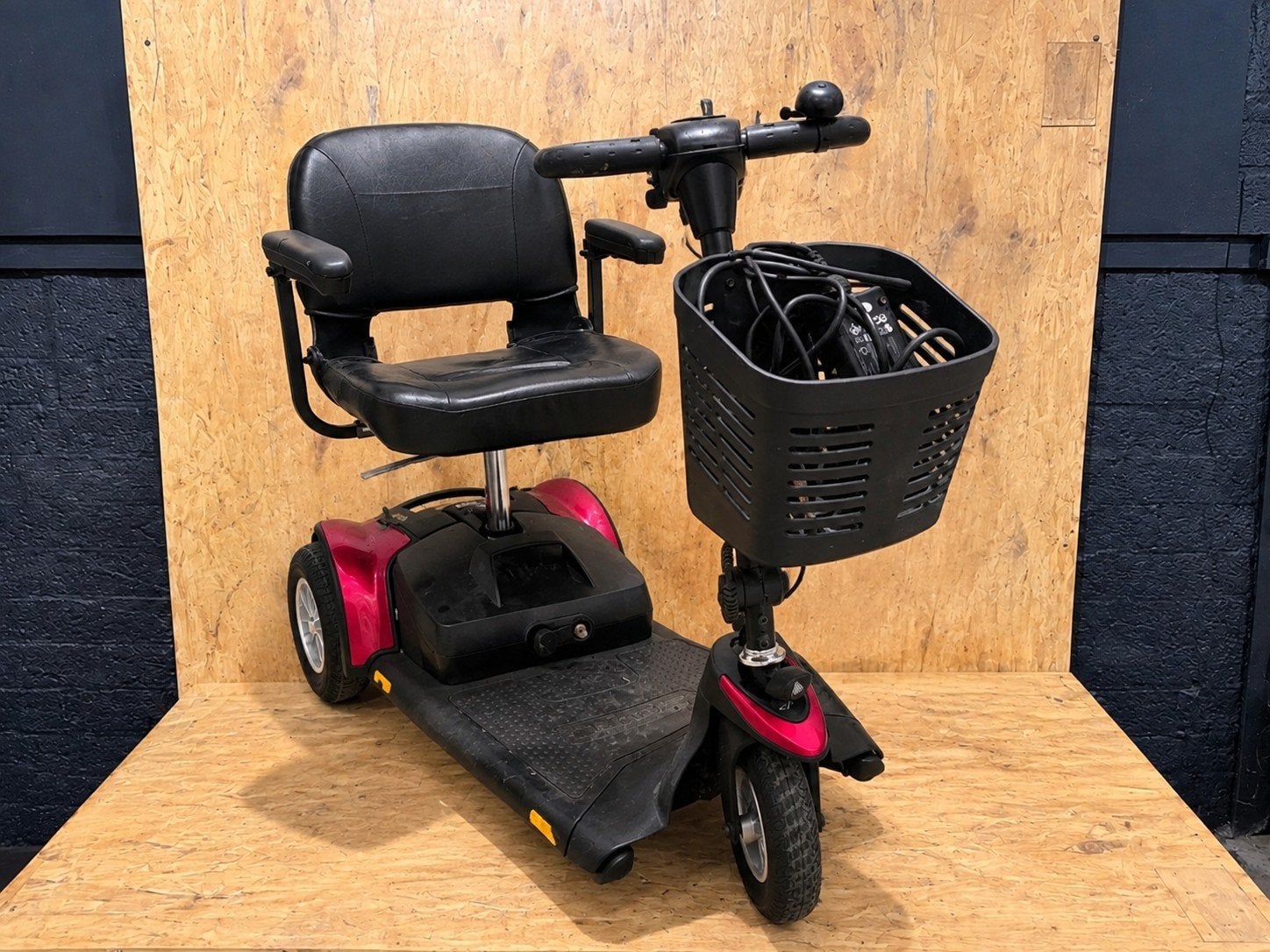 Trottinette Pride GO - GO avec chargeur, Enlèvement ou Envoi