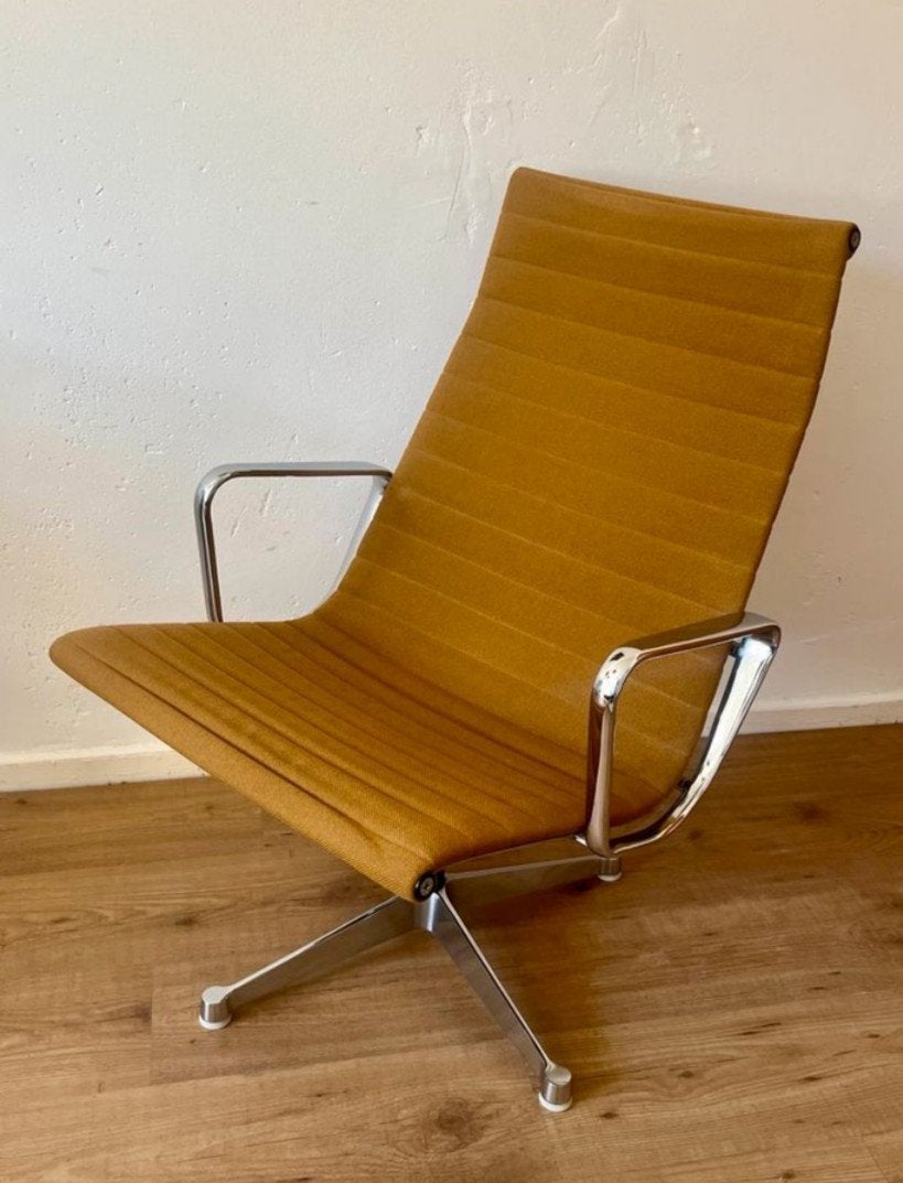 Origineel van Charles & Ray Eames voor Herman Miller, Enlèvement