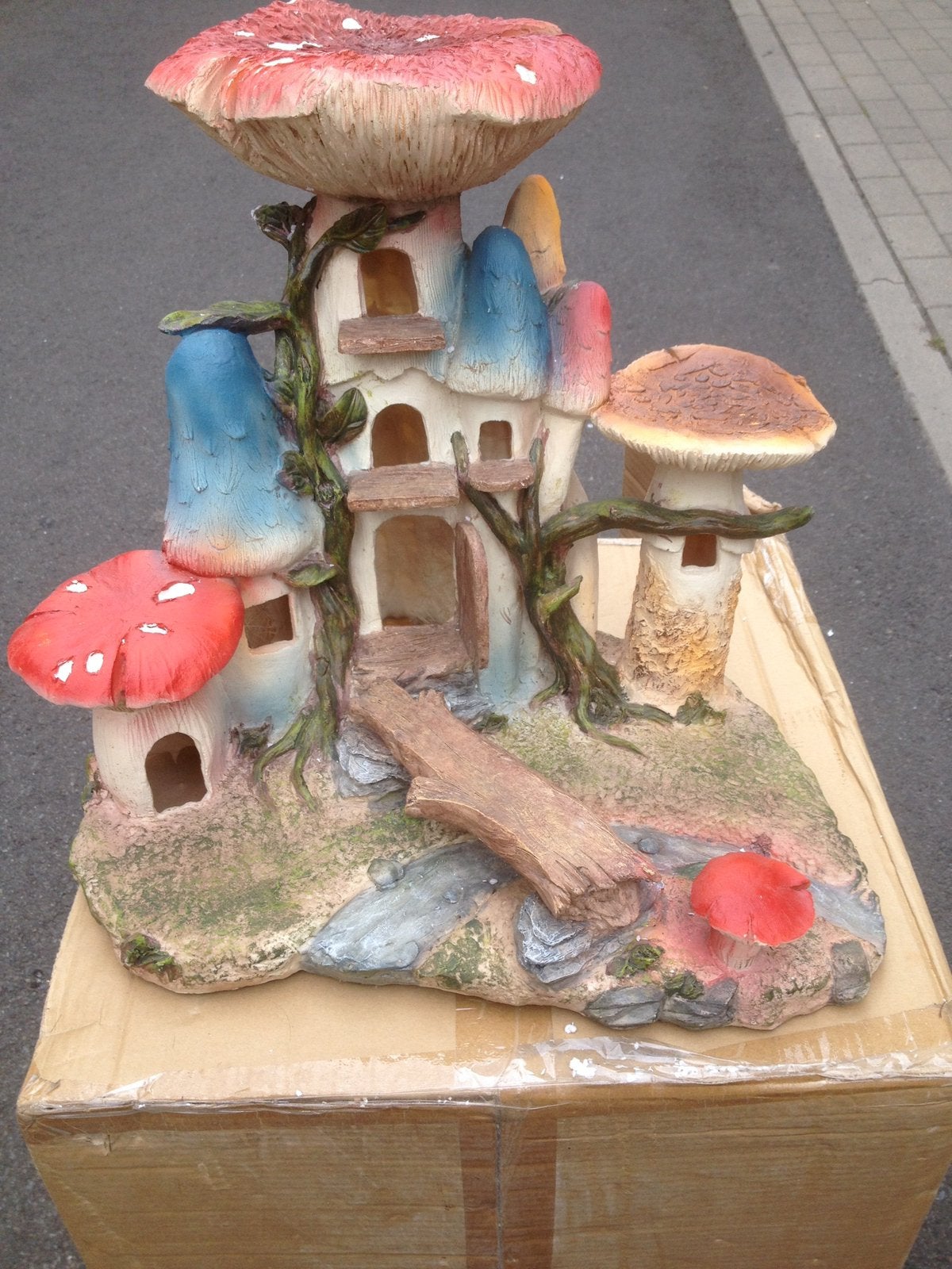 Leuke decoratie uit poleyster voor tuin /pixis huisje, Tuin en Terras, Ophalen of Verzenden, Nieuw