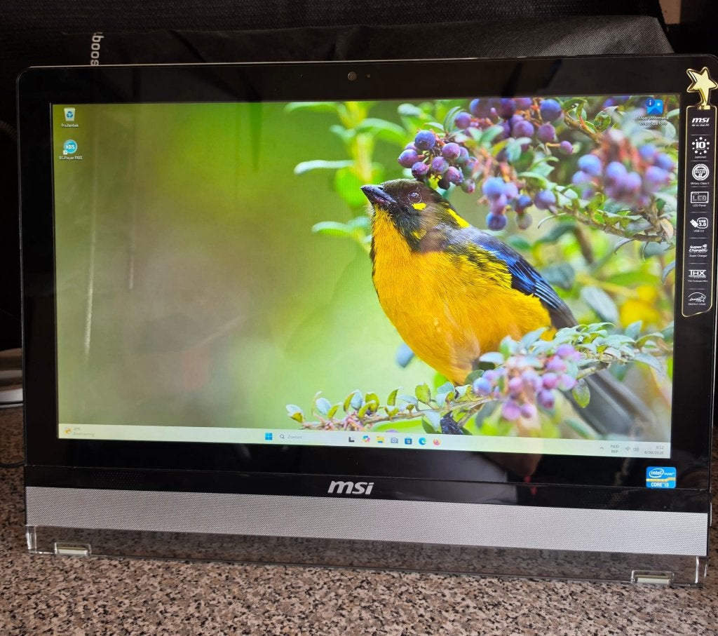 All In One PC MSI Windows 11, Ophalen, 8 GB, SSD