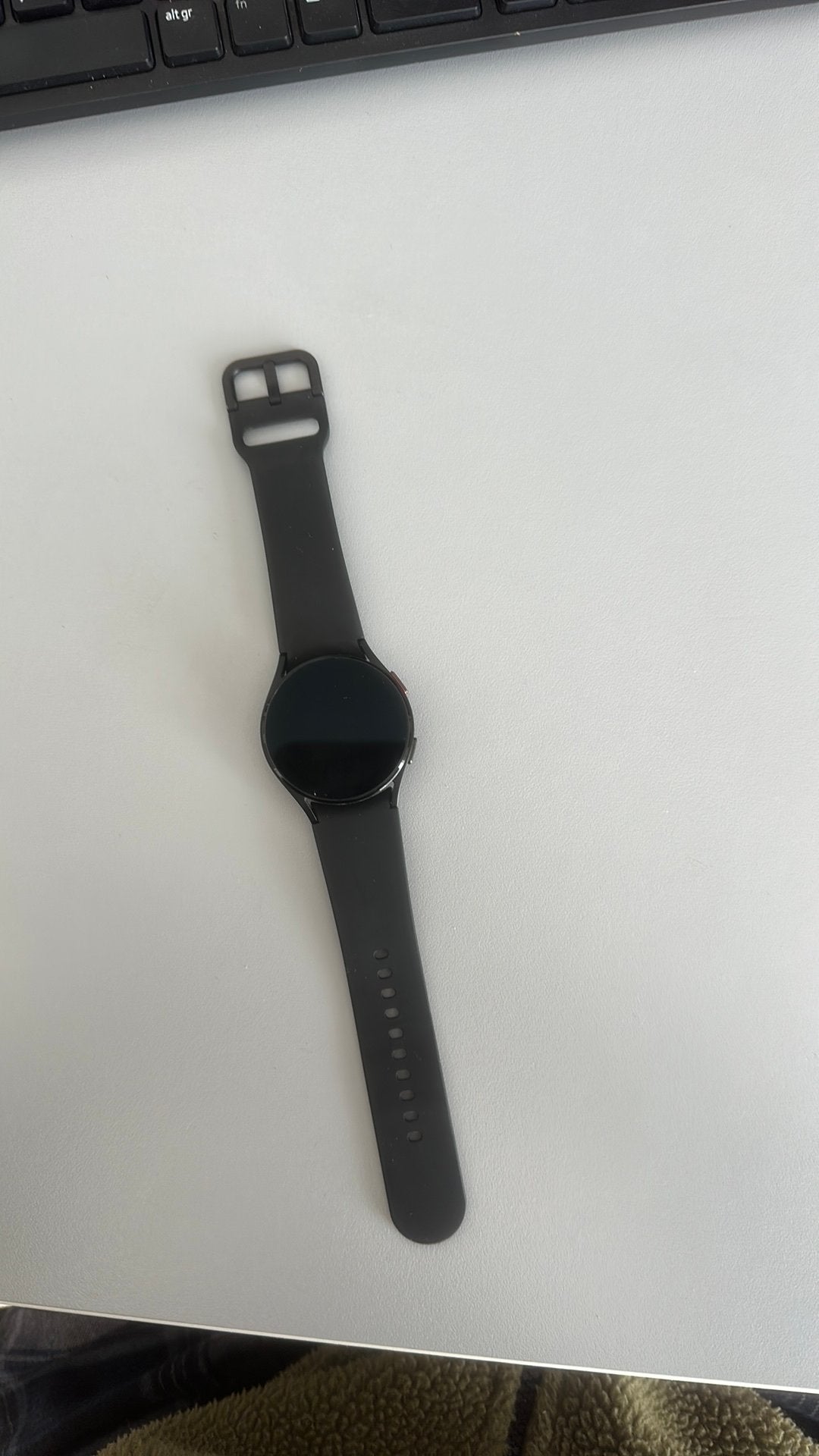 Samsung Galaxy Watch 4 te koop, Verzenden, Zwart, Zo goed als nieuw, Waterdicht