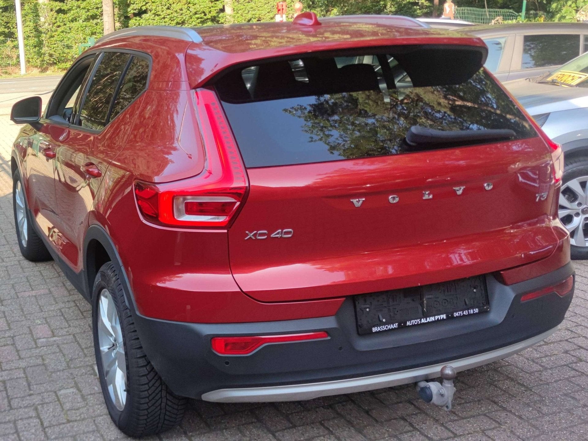 Volvo XC40 XC40 1.5 T3 Momentum Pro Geartronic FULL / NIEUWS, Autos, Volvo, Rouge, Euro 6, Entreprise, Noir