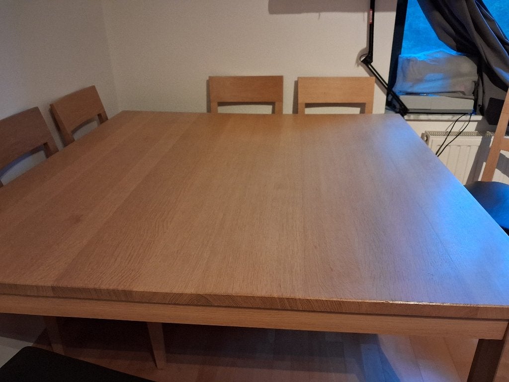 chaises et table en chêne avec assise en cuir vert foncé, Autres couleurs, Scandinavisch, Comme neuf, Enlèvement