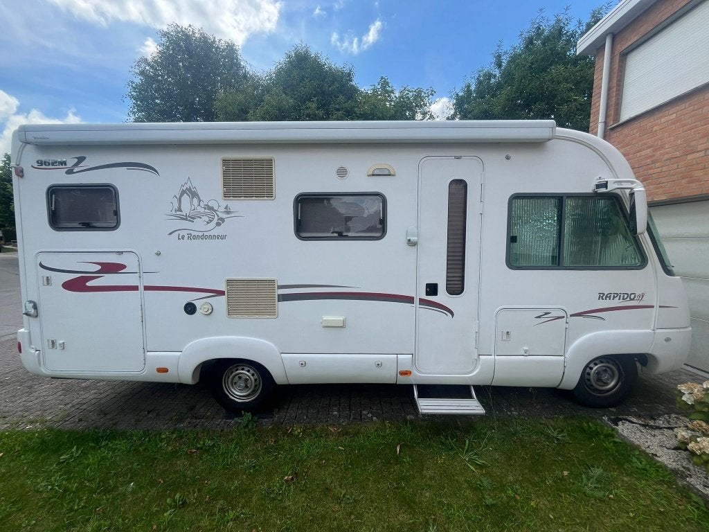 Mobilhome Rapido 962 Mercedes automaat, integraal, Ringverwarming, Afzuigkap, Diesel, 5 tot 6 meter