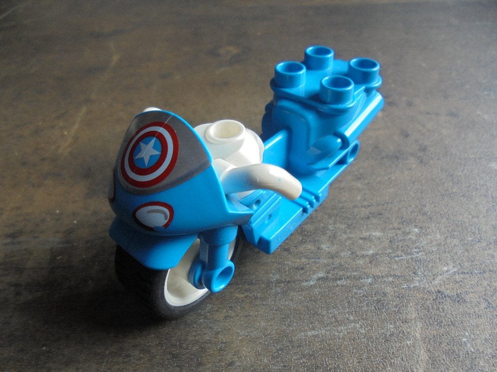 Lego Duplo Super Heroes Figure Captain America (zie foto's), Enlèvement ou Envoi, Utilisé, Briques en vrac, Duplo