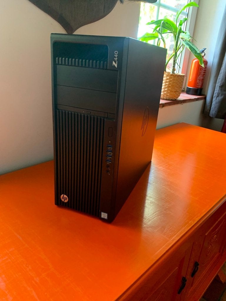 Station de travail HP Z440 Xeon E5-1603 v3, 16 RAM, 512 SSD, Intel Xeon, 512 GB, Enlèvement, SSD