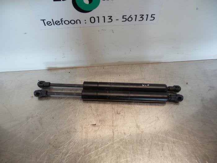 Set Gasdempers Achterklep van een Saab 9-3, Gebruikt, -, -, Ophalen of Verzenden
