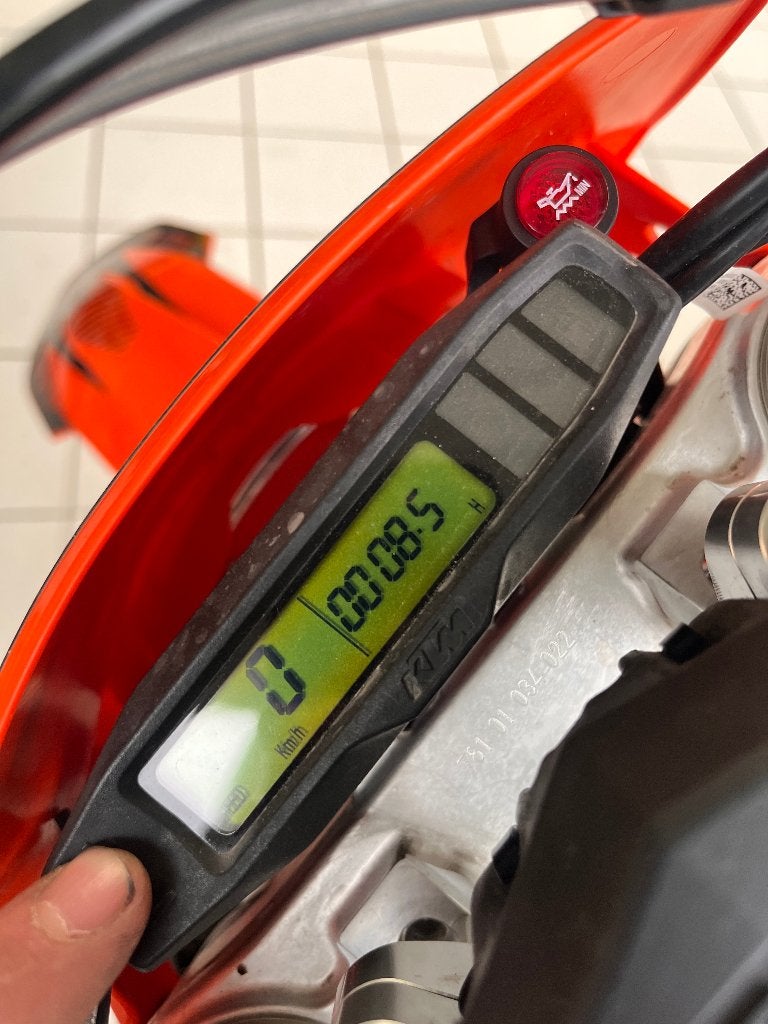 KTM EXC 300 TPI MY20 8,5 heures et 262 km ! ! !, Motos, Motos | KTM, 300 cm³, Entreprise, Jusqu'à 11 kW, Neuf