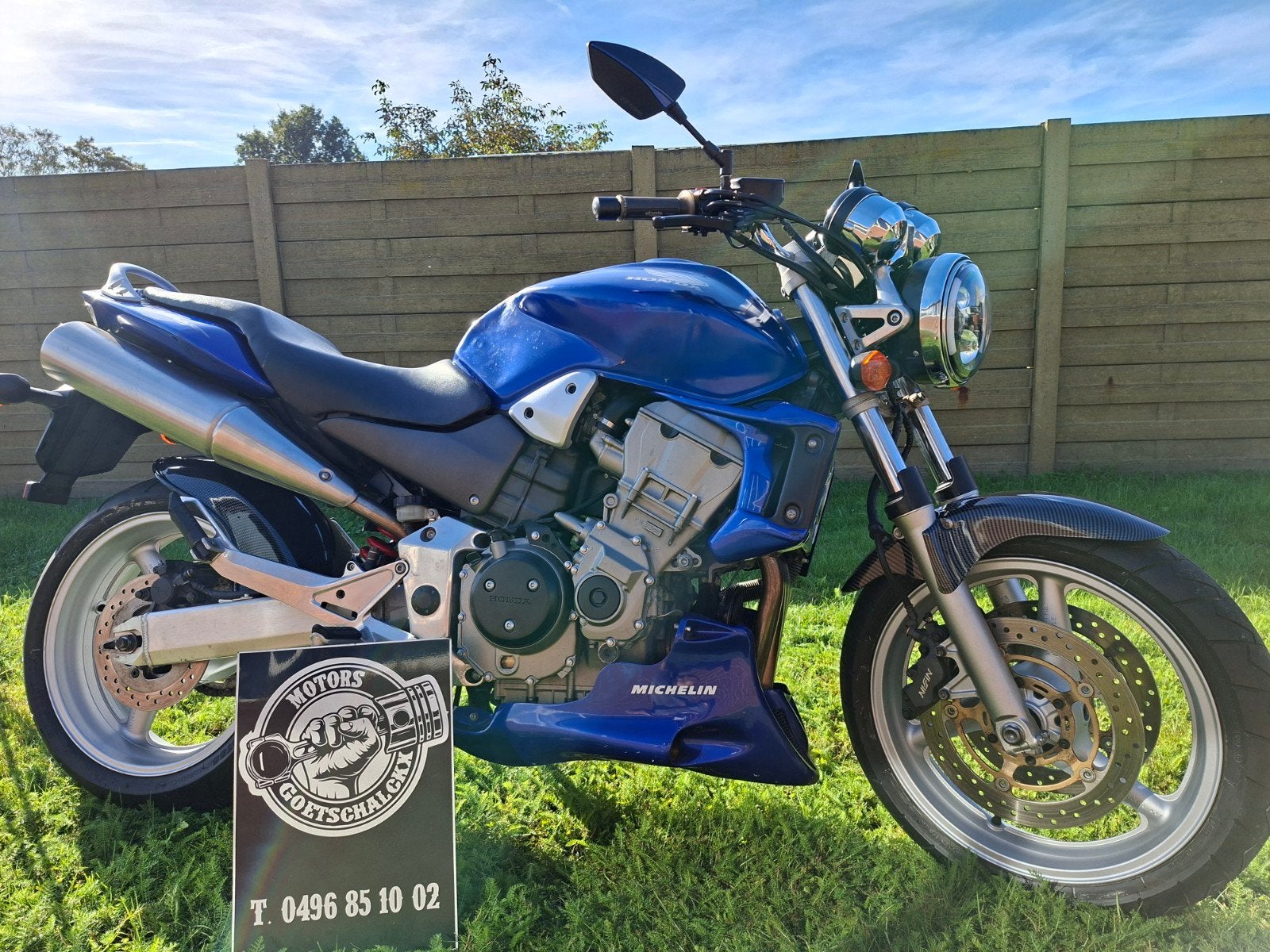 Honda Hornet 900, Particulier