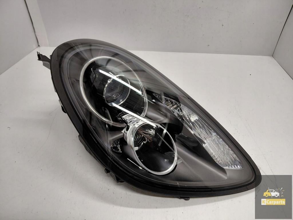 981.631.132.14, Phare x non droit pour Porsche Cayman Boxste, Autos : Pièces & Accessoires, Porscheplatz 1
70435  Stuttgart, DE