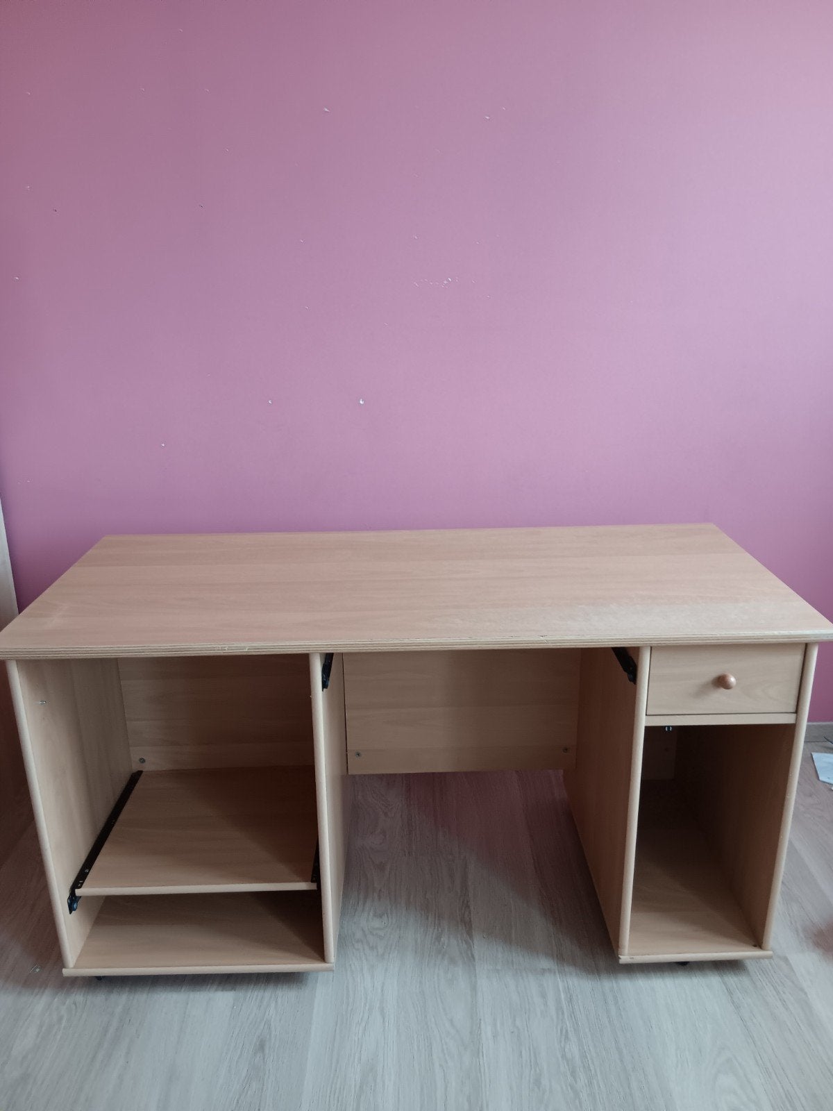 Bureau, Ophalen