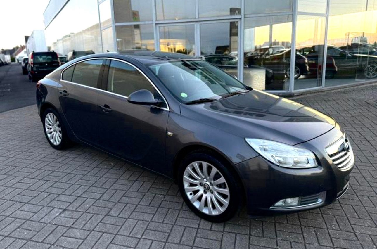 Opel Insigna 2.0 Diesel, Autos, Opel, Particulier, Insignia, Diesel, Euro 5, Berline, 5 portes, Boîte manuelle, Autres couleurs