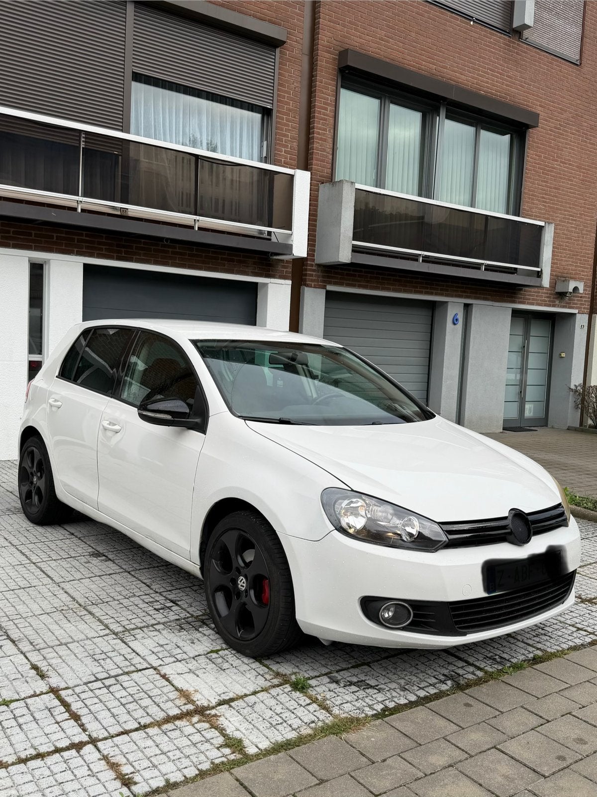 Volkswagen Golf 6 1.6 essence, Autos, Euro 5, Achat, Boîte manuelle, Noir