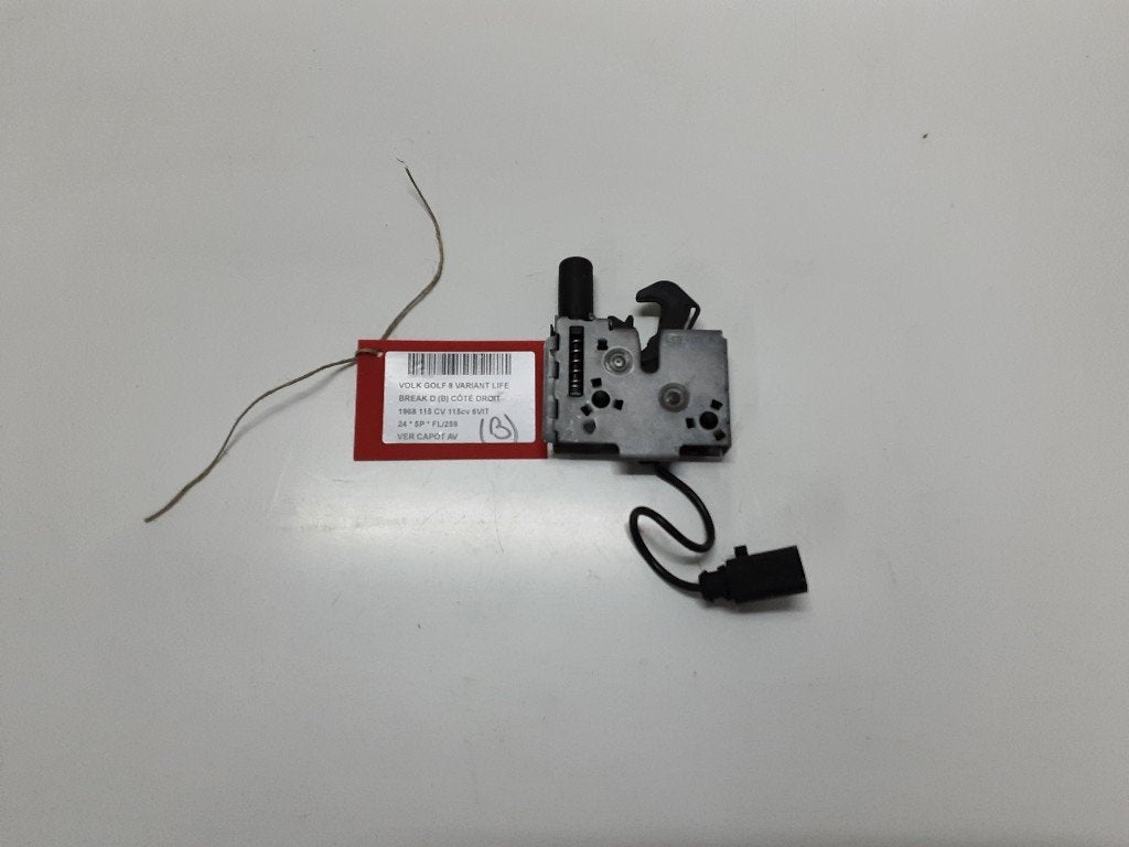 SERRURE CAPOT Golf VIII Variant (GC5) (4K0823509), Volkswagen, Volkswagen AG, Utilisé, Kundenbetreuung@volkswagen.de