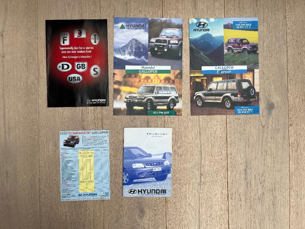 HYUNDAI GALLOPER FOLDERS, Livres, Autos | Brochures & Magazines, Enlèvement ou Envoi
