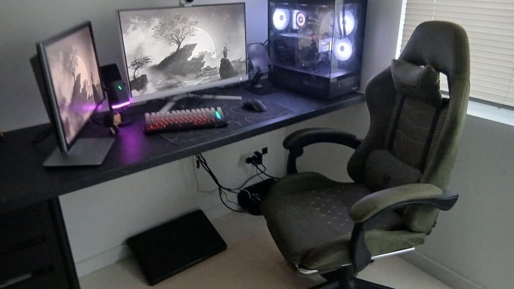 Gaming pc met monitor, 32 GB, Comme neuf, 4 Ghz ou plus, Enlèvement