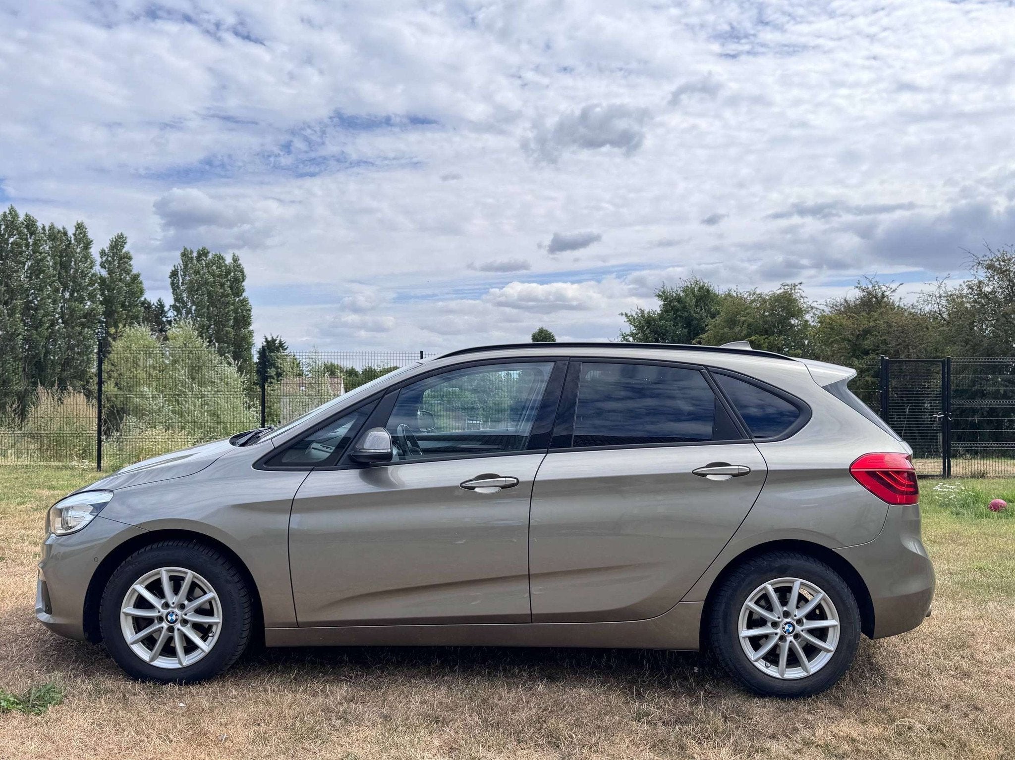 BMW 2 Serie 216 Active Tourer 216 D Auto GPS PRO HEAD UP FUL, Stof, Gebruikt, https://public.car-pass.be/vhr/a2530796-3b12-4384-8ec0-e57196912892